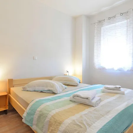 Appartement Dino 1355 *
