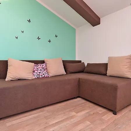 Dino 1355 Appartement *