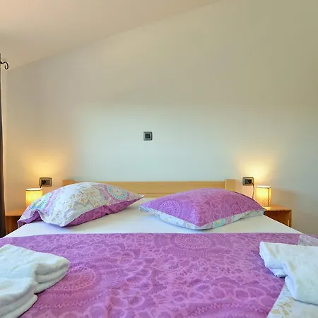 Dino 1355 Appartement